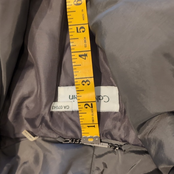 Calvin Klein grey puffer jacket - Picture 7 of 15